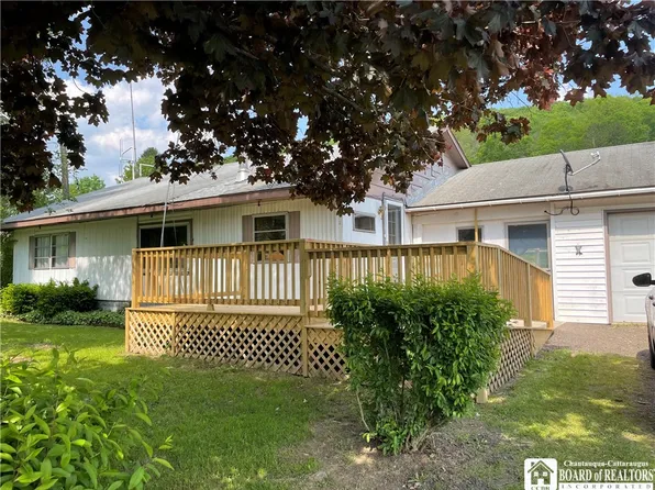 4292 N State St, Salamanca, NY 14779