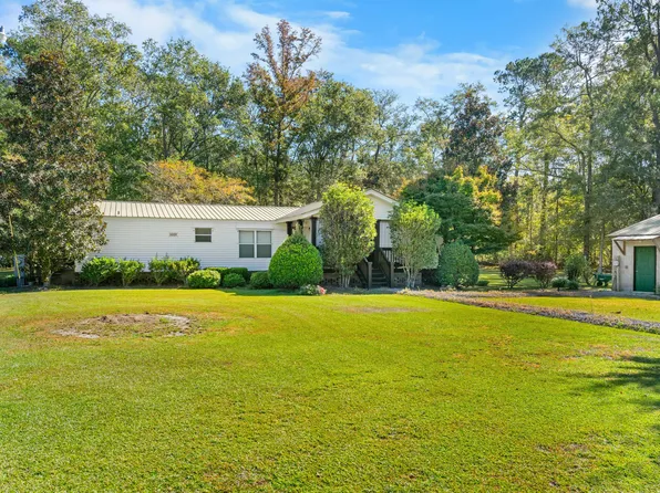 1822 Old Gilliard Rd, Ridgeville, SC 29472