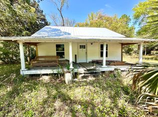 87 Martin Luther King Jr Ave, Apalachicola, FL 32320
