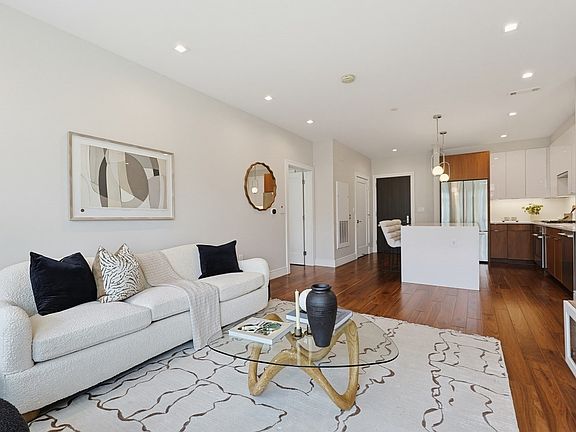 4th image of 99 Sumner St #312