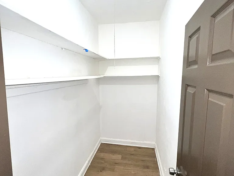 12015 S Stewart Ave — Photo 18