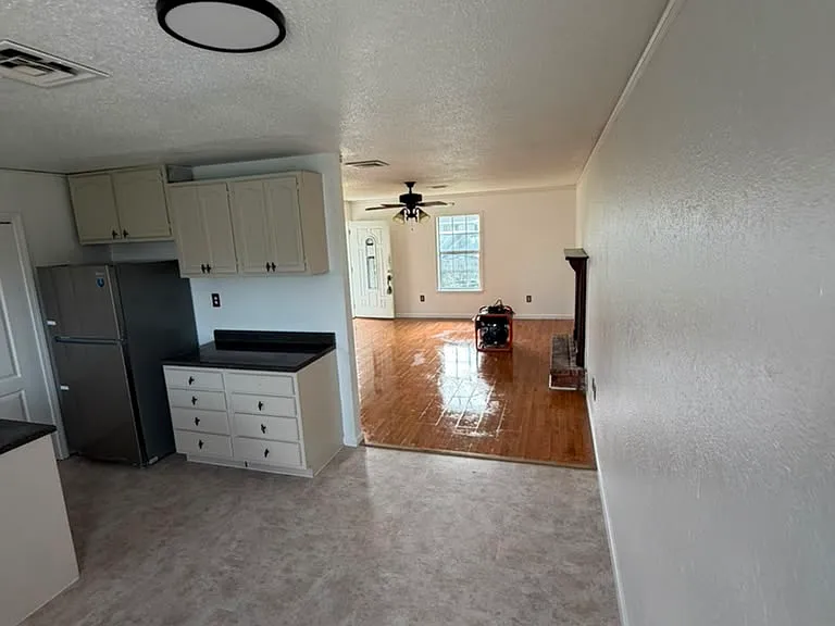 114 Spanish Cv — Photo 2