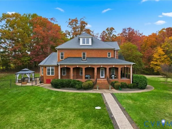 13486 Lower Lakes Pl, Ashland, VA 23005