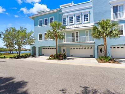 1134 Starfish Ln, Tarpon Springs, FL, 34689