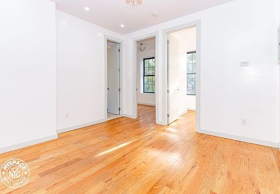 4th image of 421 Classon Ave #3C