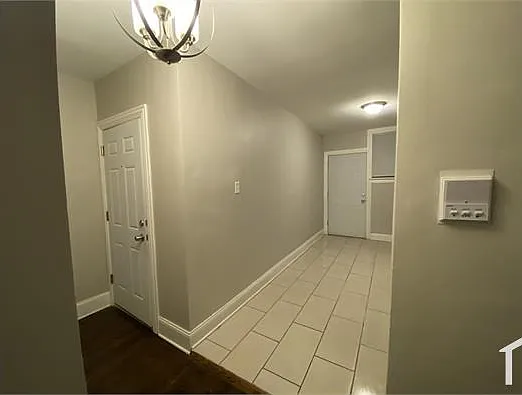 1305 W 82nd St #1 — Photo 5