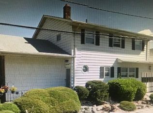 1181 Debra Dr, Linden, NJ 07036