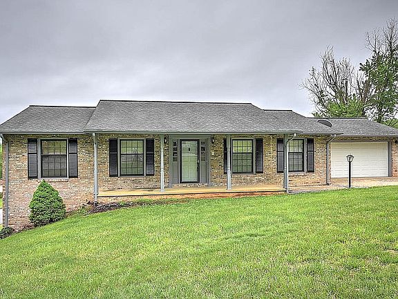 2nd image of 5100 Spring Hill Dr