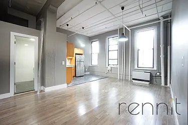 Rented by Rennit Inc.