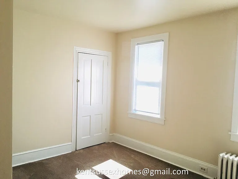 502 NW Front St #A — Photo 12