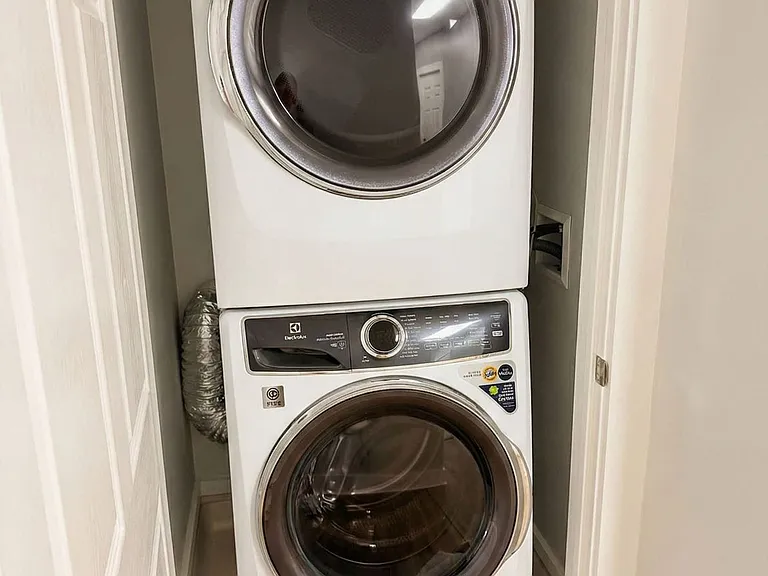 Washer/Dryer