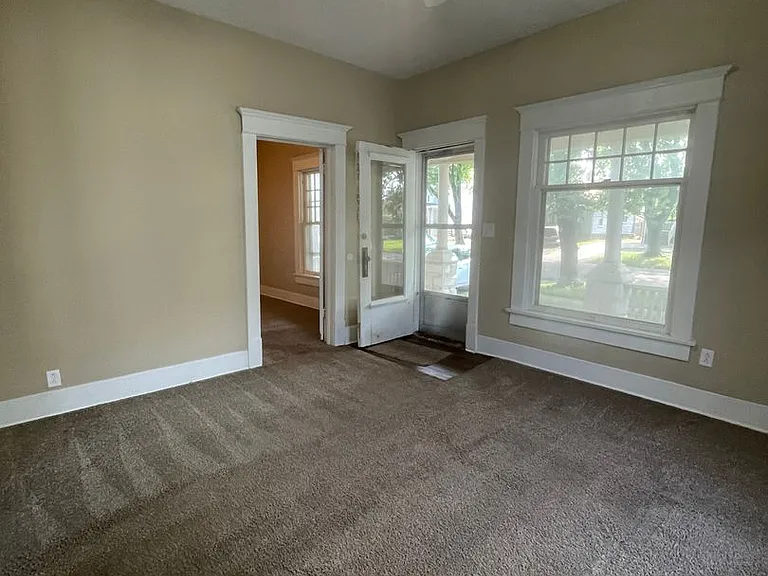 417 Constitution St — Photo 6