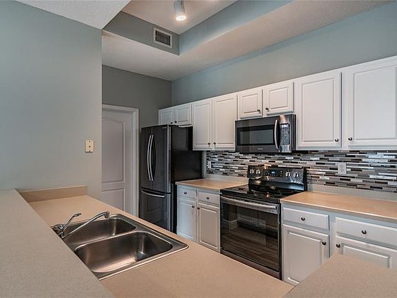 4th image of 12016 Villanova Dr APT 107