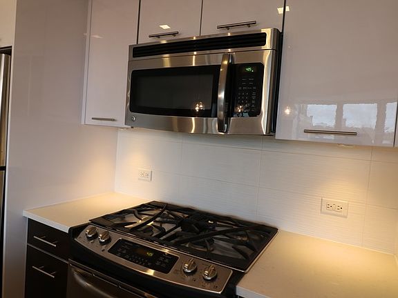 5th image of 123 Parkside Ave #5UZA