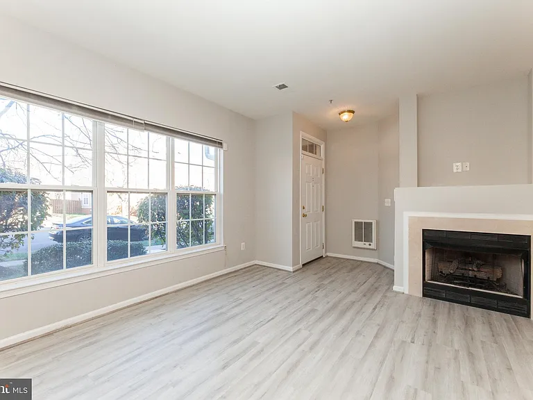 5039 Anchorstone Dr #5039 — Photo 7