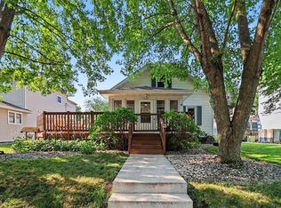 302 Elm Ave SW, Montgomery, MN 56069