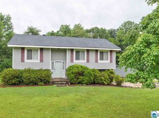 6369 Spring Hollow Rd, Gardendale, AL 35071