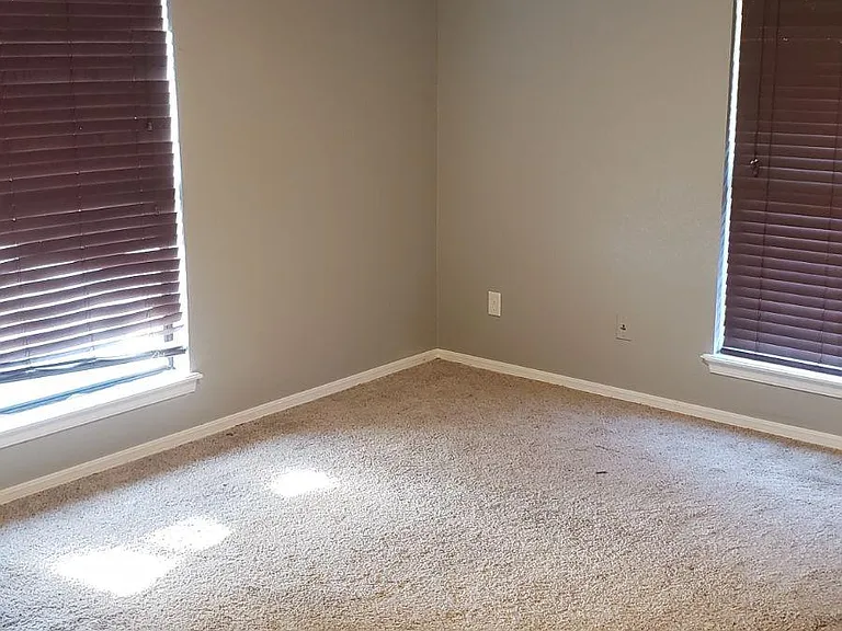 4304 S Firewood Ave — Photo 7
