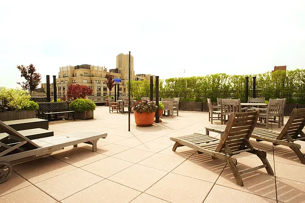 Sold by The Find NY | media 29