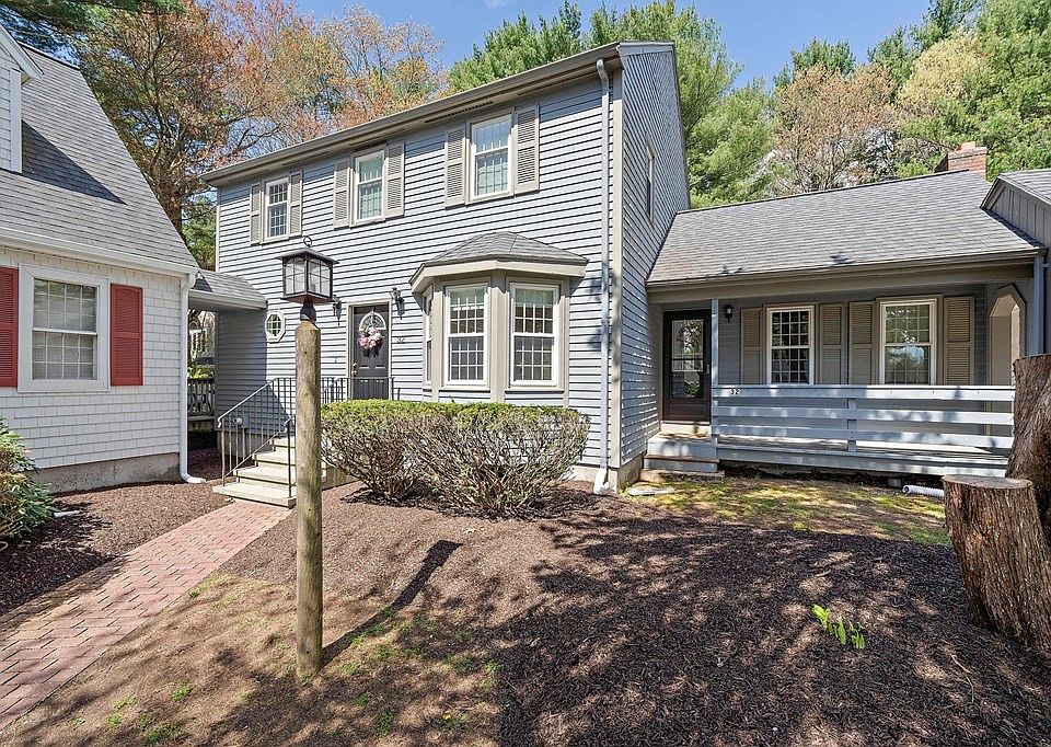 1st image of 32 Camelot Ct