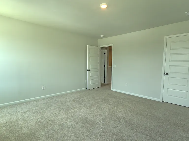 211 River Birch Ln — Photo 43
