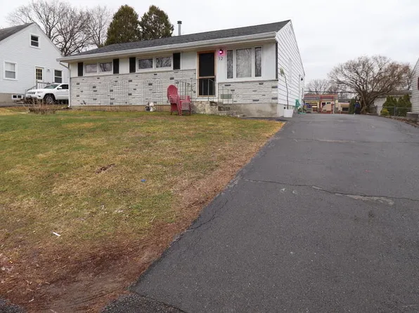 12 Nelson Avenue, Latham, NY 12110