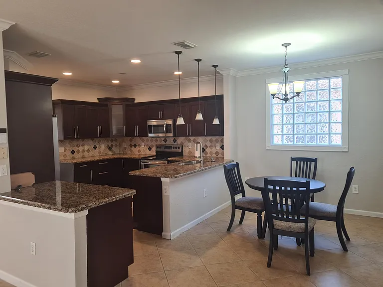 1445 E Bexley Park Dr — Photo 4