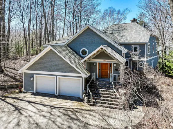 1995 San Marino Trl, Kewadin, MI 49648