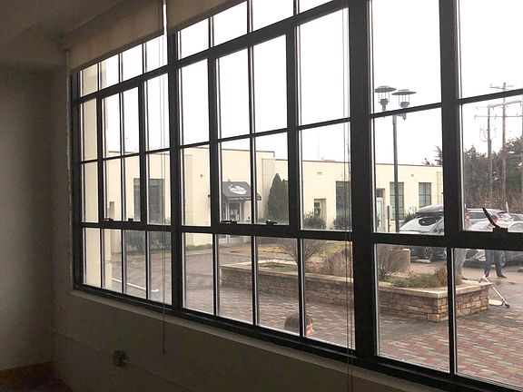 5th image of 900 Terminal Pl APT 104