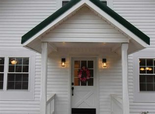 340 Lakehaven Cir, Decatur, TN 37322