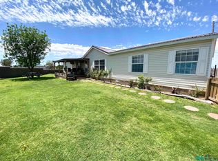 98 S Roosevelt Rd N, Portales, NM 88130