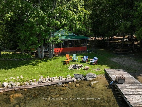 2nd image of 1117 B Twin Pine Ln