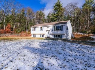 370 E Rindge Rd, Ashburnham, MA 01430