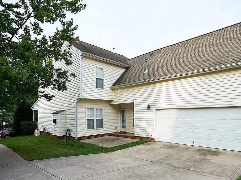 16100 Sunninghill Park Rd — Photo 4