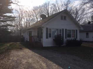 419 W Fairfield Ave, Lansing, MI 48906