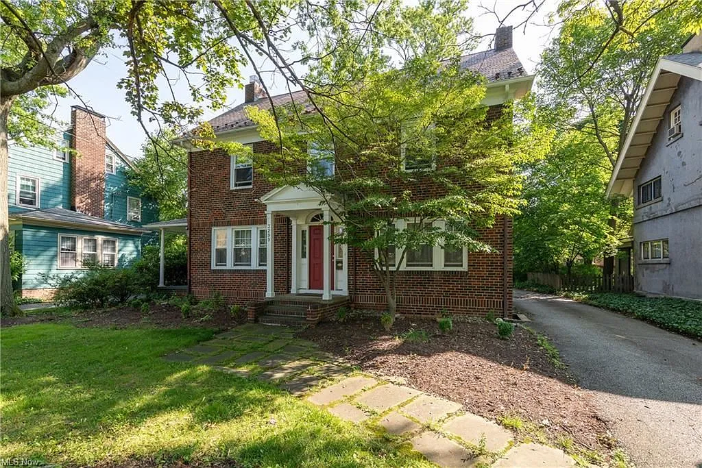 3299 Warrington Rd photo 1
