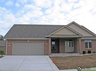 5183 E Harvard Ct, Columbus, IN 47203