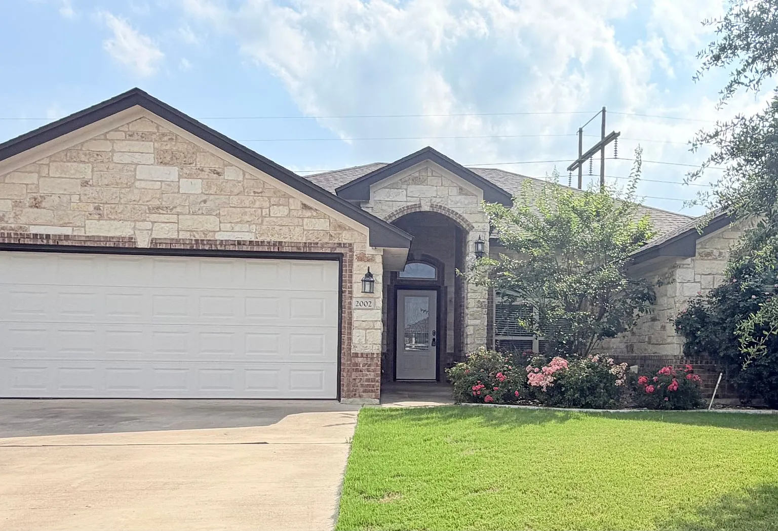 2002 Rustic Manor Dr.... — Photo 1
