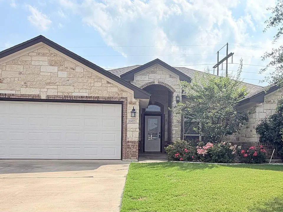 2002 Rustic Manor Dr