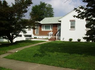 324 Barclay Ave, Morrisville, PA