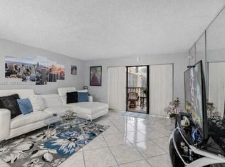 Kendall Acres West, Miami, FL 33173