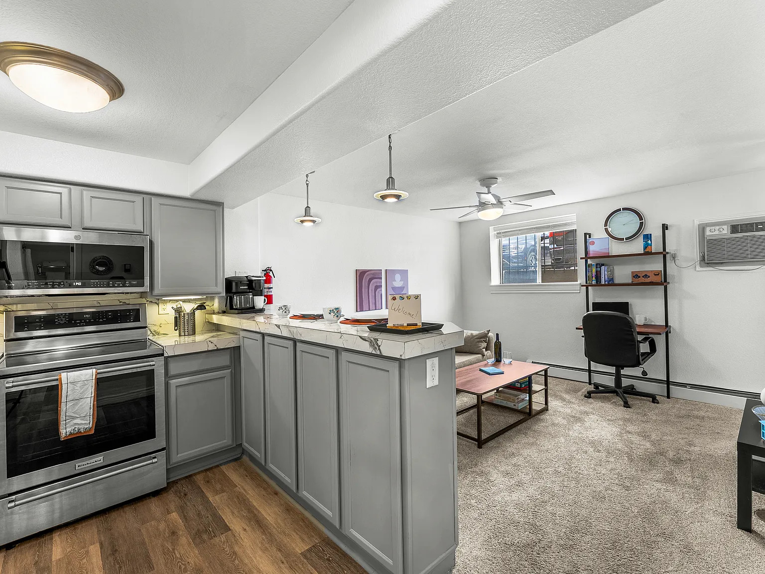 Stylish & Functional Studio in the Heart of Denver Ideal for Long Stays — Photo 1