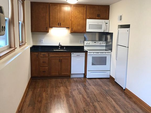 2nd image of 5924 W 35th St APT L
