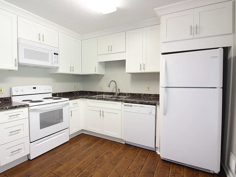617 Palm St #B — Photo 6
