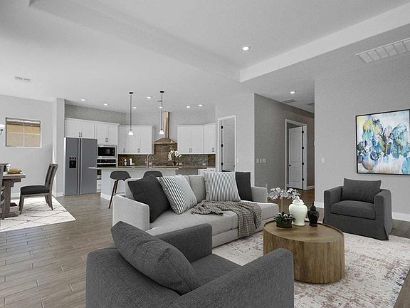 The Cedarcrest - Family Room