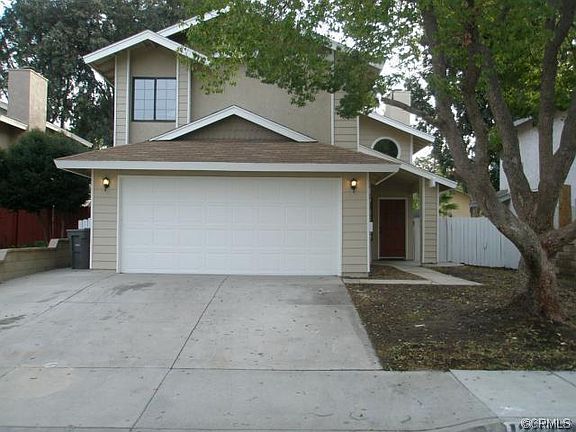 3rd image of 13642 Blue Spruce Ct
