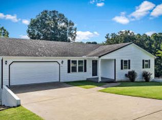 3544 Country Cir, Harrison, AR 72601