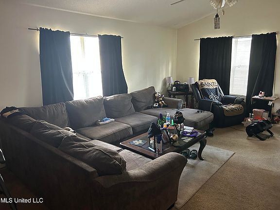 3rd image of 9840 Kaimuki Ct