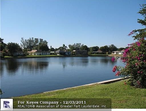 1st image of 6100 Royal Poinciana Ln