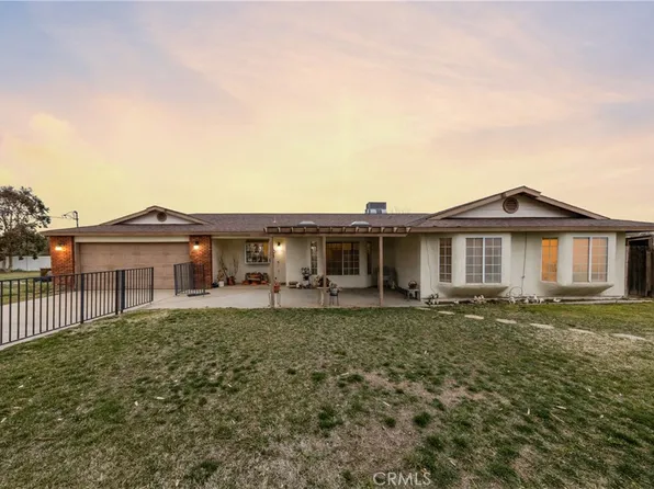 10173 Barker Rd, Oak Hills, CA 92344